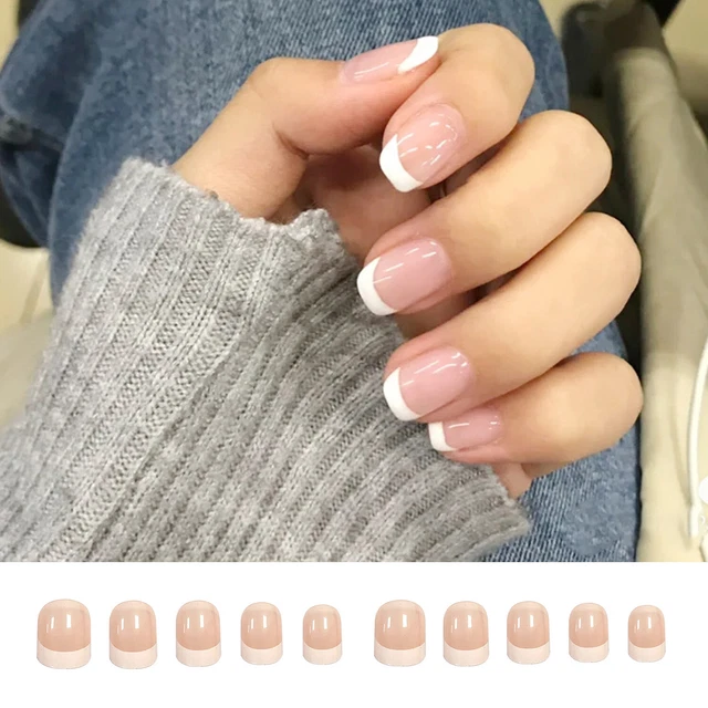 de mode Pointe des ongles Faux ongles Portable Faux ongles français courts