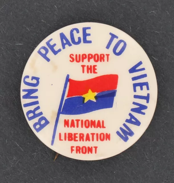 Pro-Vietcong National Liberation Front 1965 Vietnam War Protest Pin Peace P1504