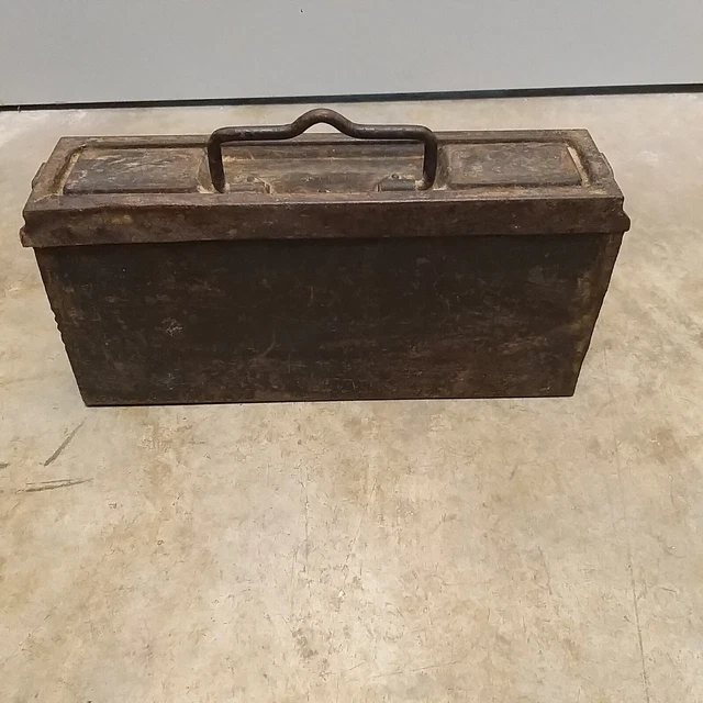 Cassetta porta munizioni tedesca WWII ritrovata a Monte Cassino