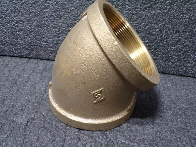 4" FNPT Red Brass Elbow, 45°, 2CFJ8 3