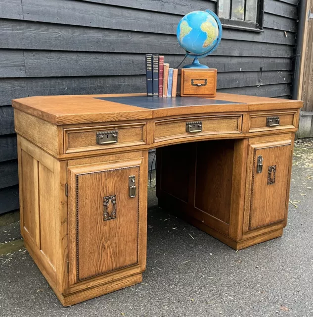 Art Deco Style Early 20th Century Heavy Solid Oak Kneehole Writing Desk 2