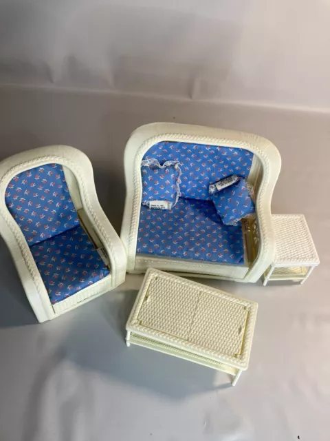 1983 barbie dream furniture collection Fashion Sofa Chair End Table coffe table