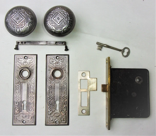 Antique Door Set Victorian / Eastlake Backplate Knob Mortise Lock Key Reclaimed