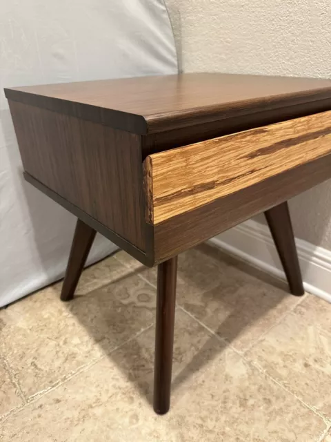 Greenington Azara Single Nightstand 17.50" x 22" Walnut Color