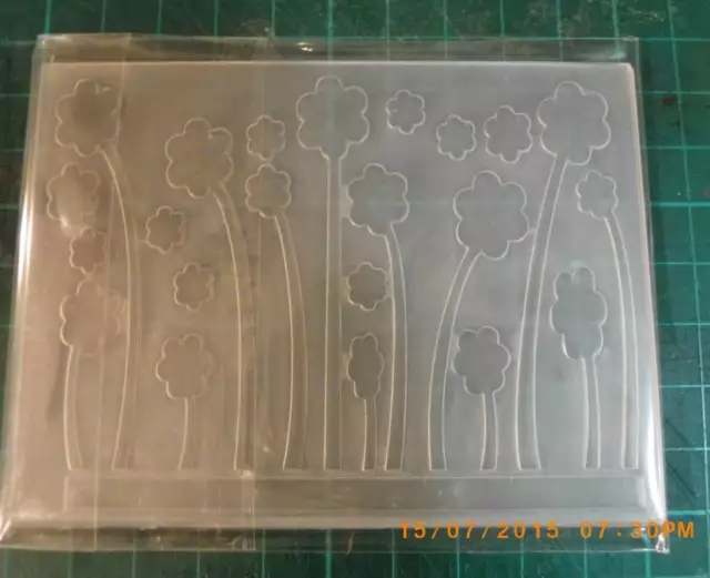 METAL CUTTING DIES, EMBOSSING FOLDERS and  CLEAR STAMP SETS