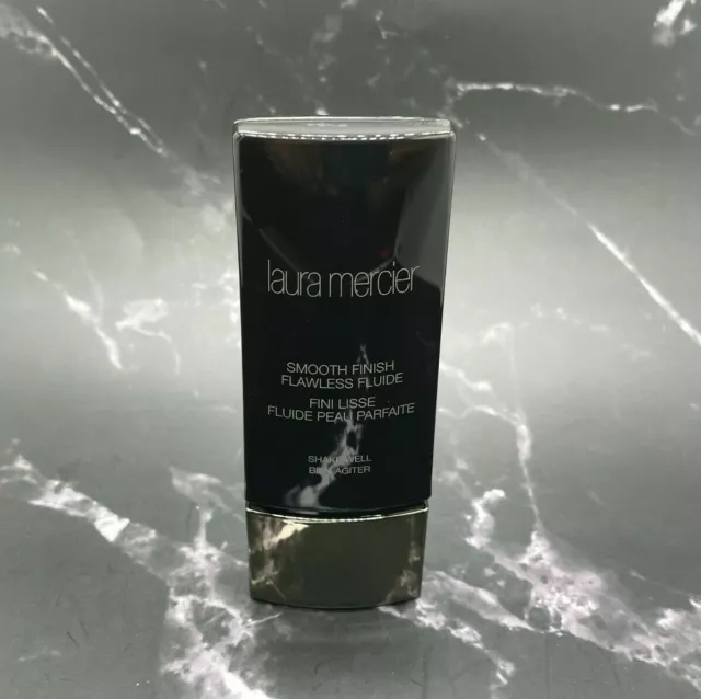 Laura Mercier Smooth Finish Flawless Fluide Foundation - Amber - 1 oz - BNIB 2