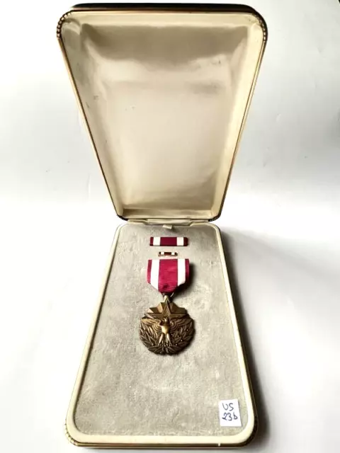 US Medal Pour Méritoire Service. Original Large Case, Ribbon BAR & Badge Broche