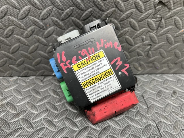 ✨Oem Freightliner M2 106 A06-46255-012 Fuse Box Positive Battery Terminal