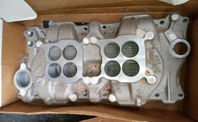 Edelbrock C-26 Small Block Chevy Dual-Quad Intake Manifold Edelbrock C-26 Small Block Chevy Dual-Quad Intake Manifold