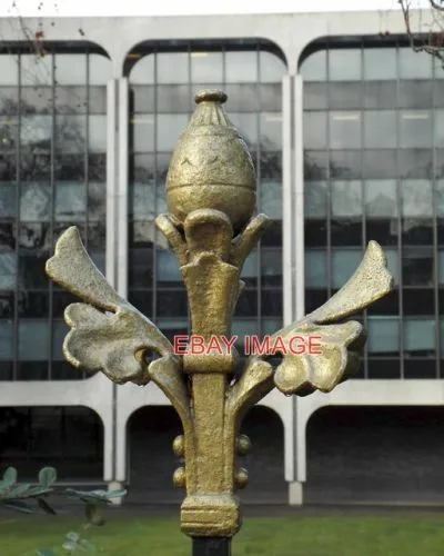 Photo  Cast Metal Finial To Railings Natural History Museum Cromwell Road London