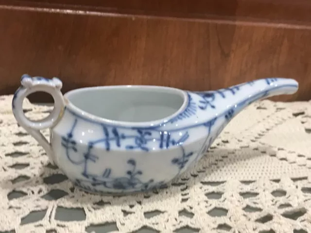 Antique Medical Porcelain Invalid/Infant Feeder Pap Boat Aladdin T. Mark Blue