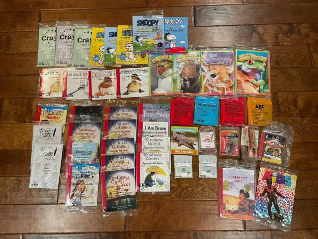 LOT 45 CHICK FIL A KIDS BOOKS TOYS GAMES Education Animals MVP Kids Critters