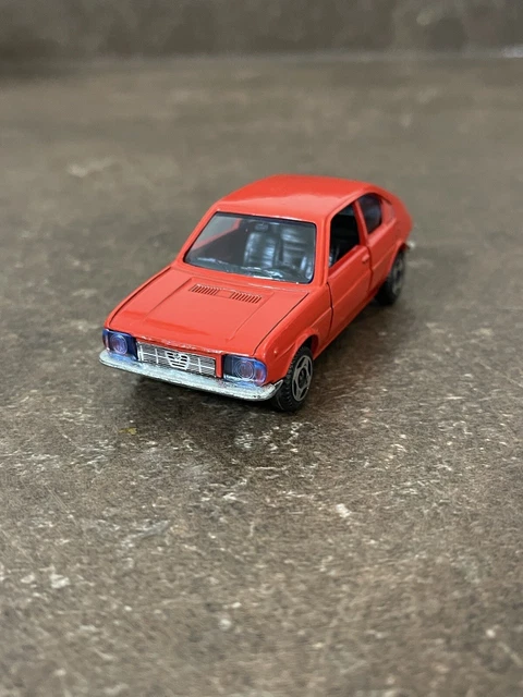 ALFASUD POLITOYS E36 1_43 Usata Da Restauro EUR 7,99 - FR