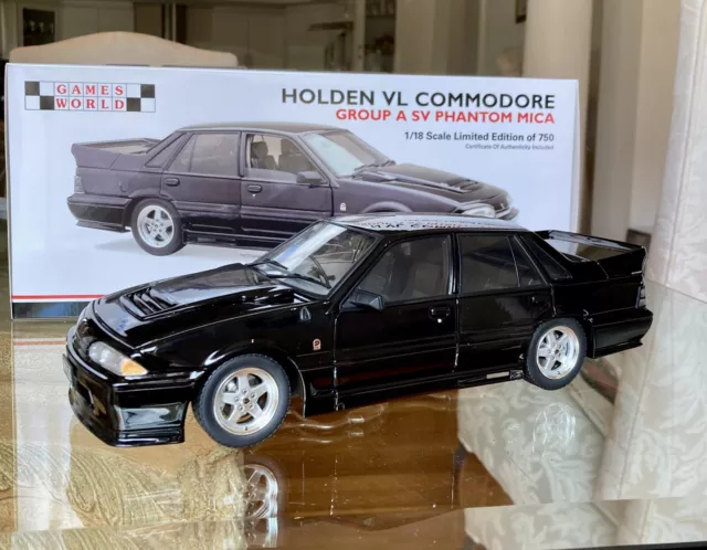 Classic 1:18 Holden HSV VL Walkinshaw Group A SS Commodore Phantom Mica Black 3