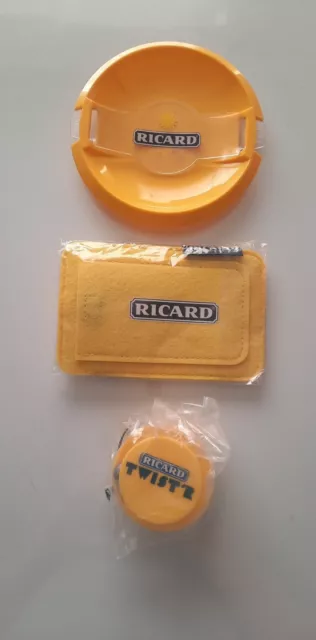 Lot De Ricard Avec Pochette Téléphone Jeux Et Porte Addition