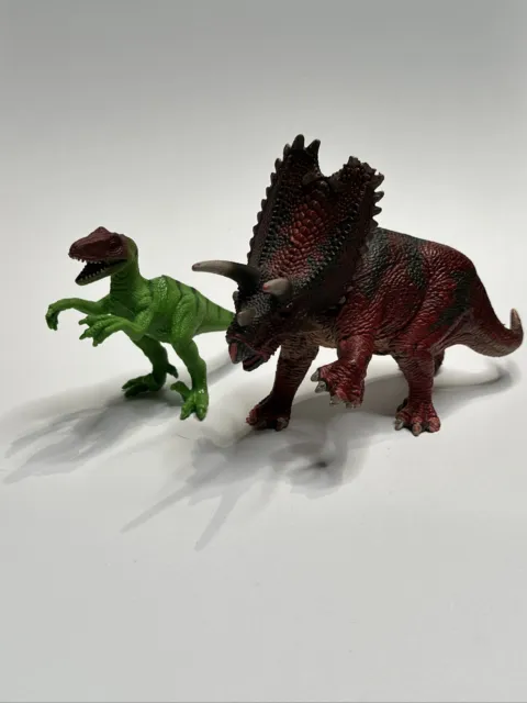 Schleich Triceratops Red Prehistoric Dinosaur Model Toy 2013 & Green Dino READ