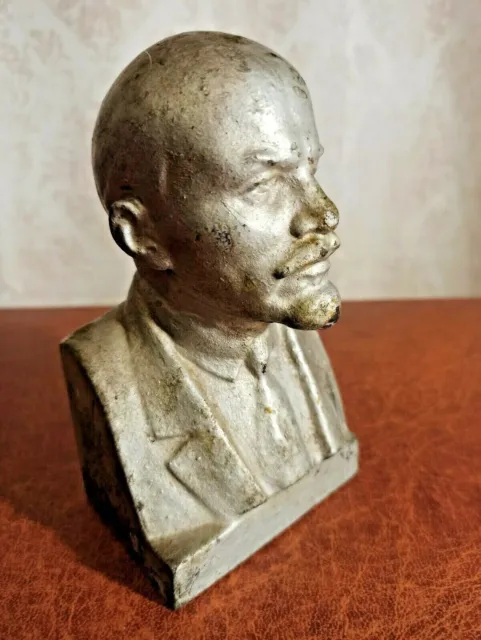Busto vintage in metallo sovietico. Vladimir Lenin.    URSS. anni '70