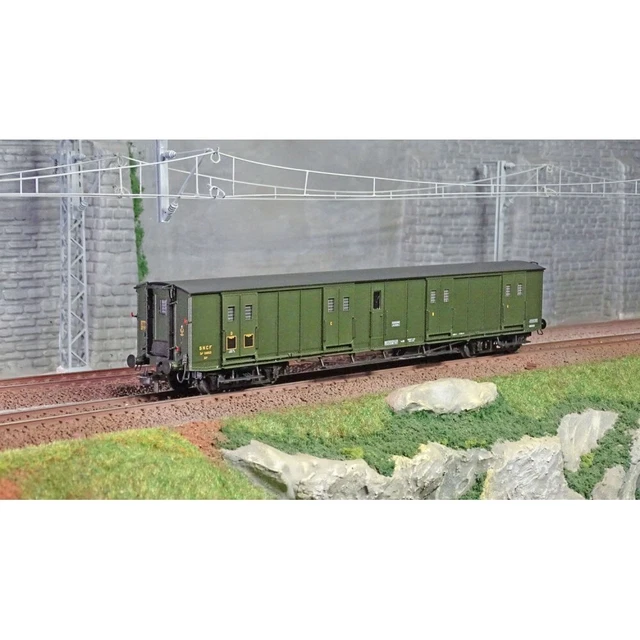Fourgon à Bogies, Ex-PLM - Ree Modeles VB364 - Métallisé, Vert 301 Sncf Feux Fonctionnels