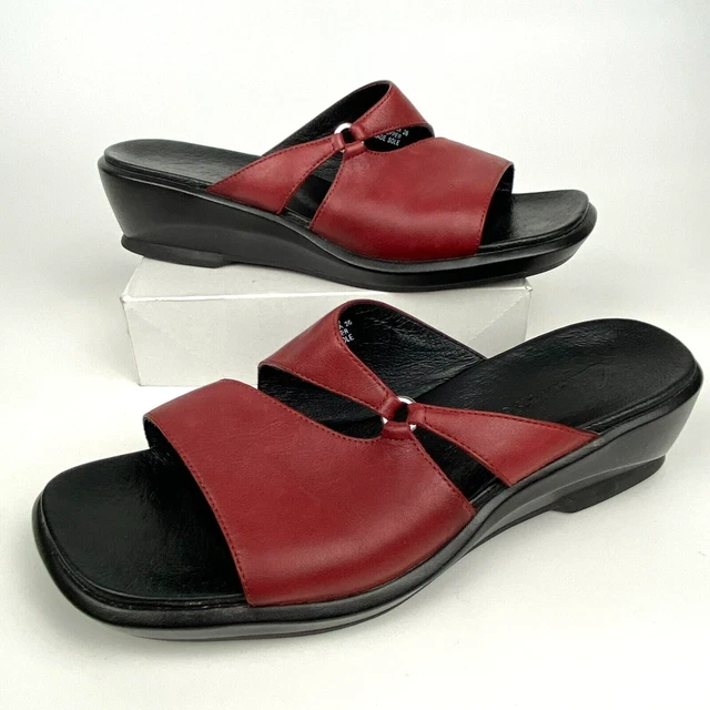 Clarks Womens Wedge Sandals Sz 9M Slip-on Red Leather Style 34688 Open Toe Shoes