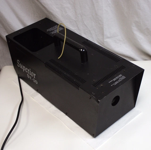 Superior Signal ST-10 Electric Smoke Machine, 1500W, for Firefighter Training. Superior Signal ST-10 Electric Smoke Machine, 1500W, for Firefighter Training.