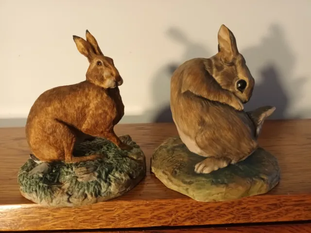 Original 1970s Border Fine Arts 1.'Rabbit Scratching' Model 001 2.Hare Model 002