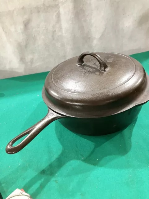 Griswold Cast Iron Skillet No. 8 Erie PA, 777A, 2 Spouts, with 1098C Lid 🍳