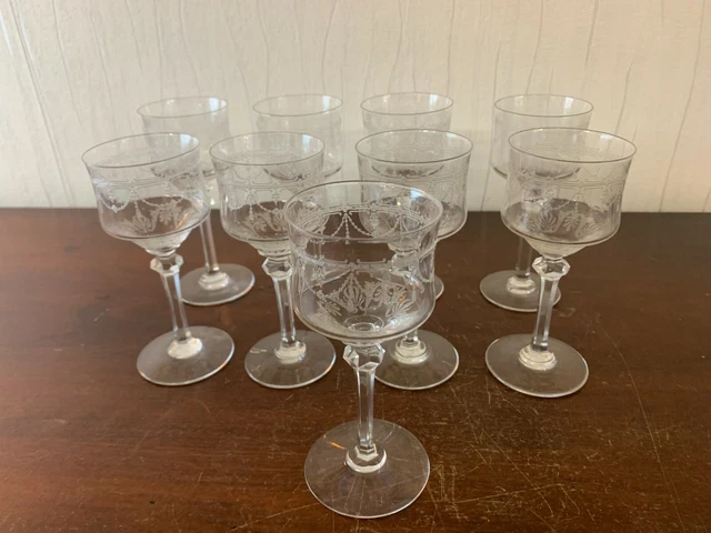 5 verres à vin blanc modèle Anvers en cristal de Saint Louis (prix à la pièce)