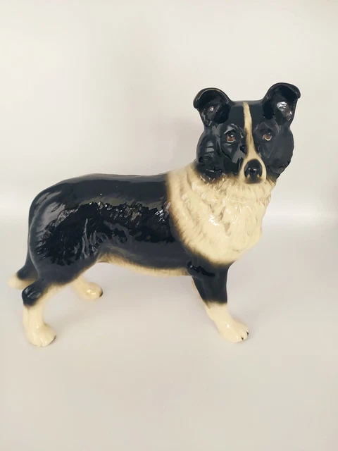 Black & White CERAMIC BORDER COLLIE (SHEEPDOG) FIGURINE approx 7.5" in height