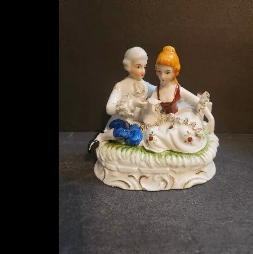 Lace Colonial Couple Courting At The Park Porcelain Figurine 6" Statue Decor