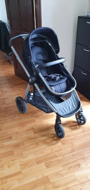 Maxi-Cosi Zelia 2 Pushchair Essential Black