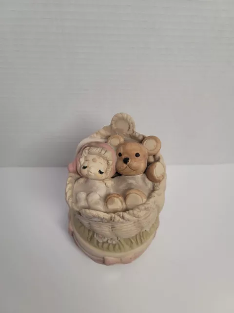 UCCTI Japan Vtg Stoneware baby & teddy wind up Spin Musical