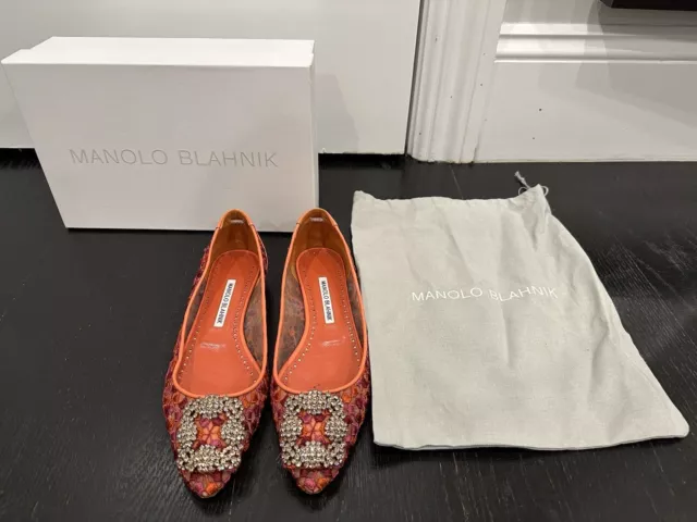 Manolo Blahnik Hangisi Lace Flat Orange 38