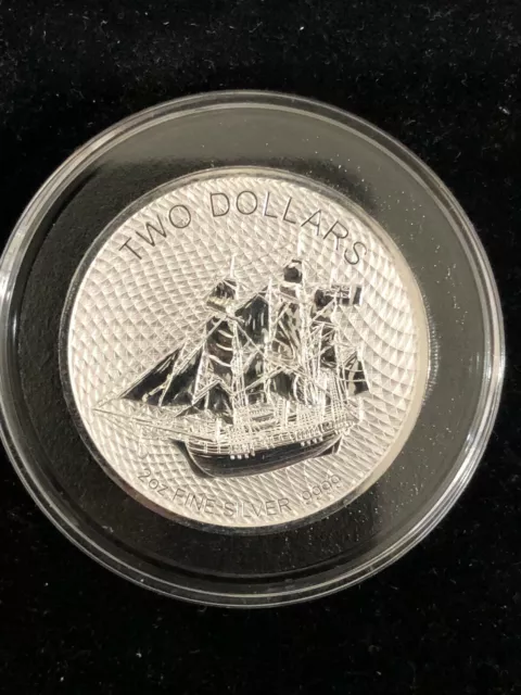 2020 2 oz Cook Islands Silver Bounty Coin IN A CAPSULE