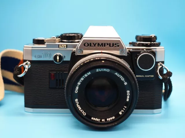 Olympus OM-10 + 50 1.8 Zuiko + Manual Adapter + custodia e tracolla