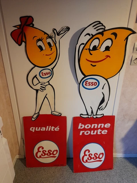 RARE ++ ESSO VOITURE Car model FACEL VEGA - M & MME GOUTTE D'HUILE