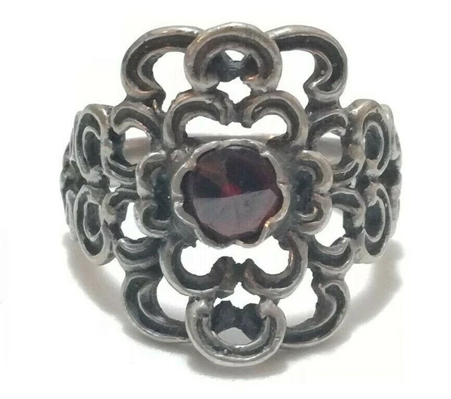 Bellissimo Anello Tracht Con Granato Realizzato In Argento 835 Misura...