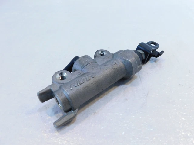 Honda VTR1000F Super Hawk Firestorm VTR1000 Rear Wheel Brake Master Cylinder