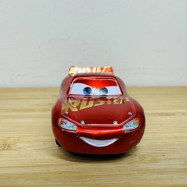 DISNEY PIXAR DIECAST Cars - Lightning McQueen Rusteze Racing Center 95 ...