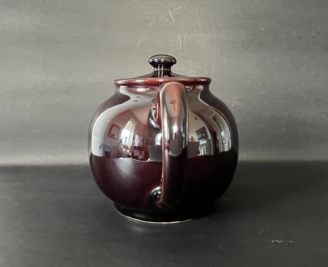 Large 40 oz. Vintage PSI Treacle Glaze Brown Betty Teapot Mirror glaze 4