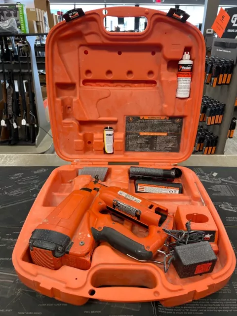 Paslode 900600 Cordless Nailer (Flo099815) Paslode 900600 Cordless Nailer (Flo099815)