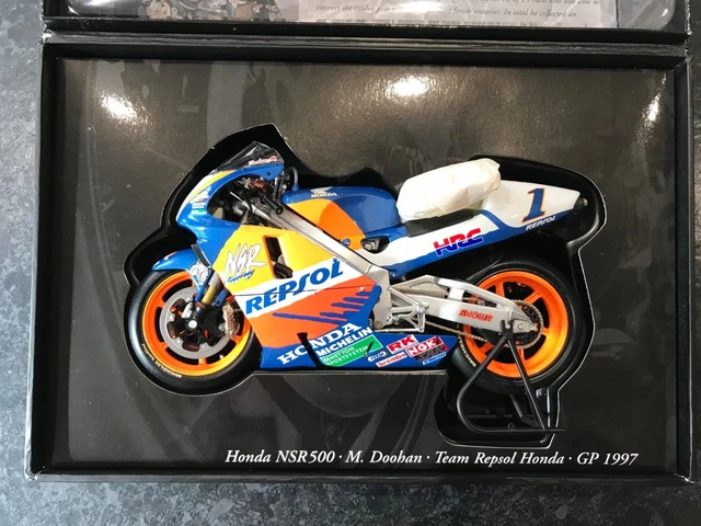 レア Honda NSR500 M.Doohan GP1997 ミニチャンプス MICK DOOHAN