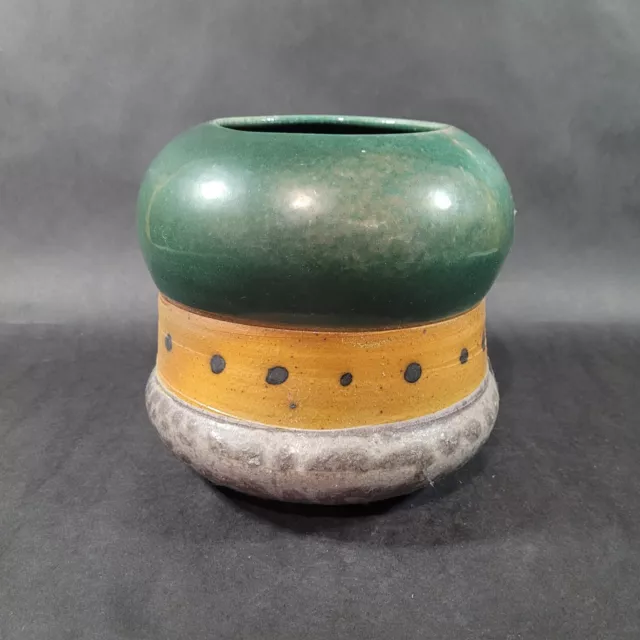 Studio Art Pottery Vase Bulb Vase Pot Signed Hand Thrown 8.5" Tall Green