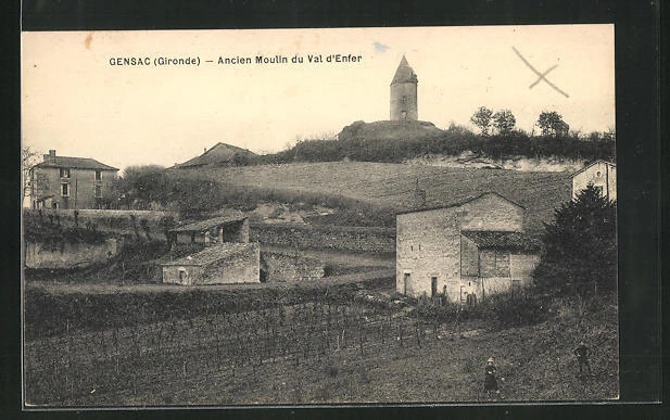 CPA Gensac, Ancien Moulin du Val d´Enfer