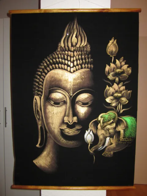 Asiatisches Rollbild "Buddha" ca. 100 x 70 cm Samtstoff Rolle aus Holz UV-aktiv
