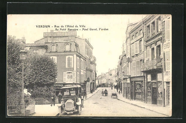 CPA Verdun, Rue de l´Hotel de Ville, Autobus