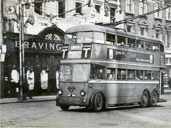 Original 1930er Jahre Bravington's Jewellers Shop Theke Ausstellungsständer - London 2