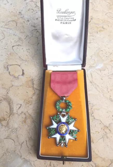 Legion D'honneur Luxe Boîte Boullanger Médaille Militaire Médaglia france