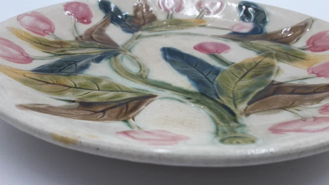 Assiette Ceramique Barbotine Decor Cerise Et Feuillage Collection 8
