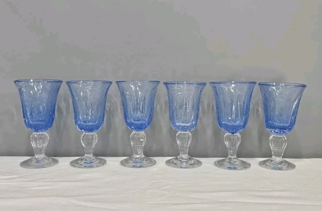Biot, Pichet et verre à pied en verre soufflé, signés, XXe siècle