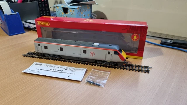 R40190A Transport For Wales MK4 DVT No.82226 (With Working Lights)
